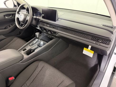 New 2026 Honda Accord LX image 25