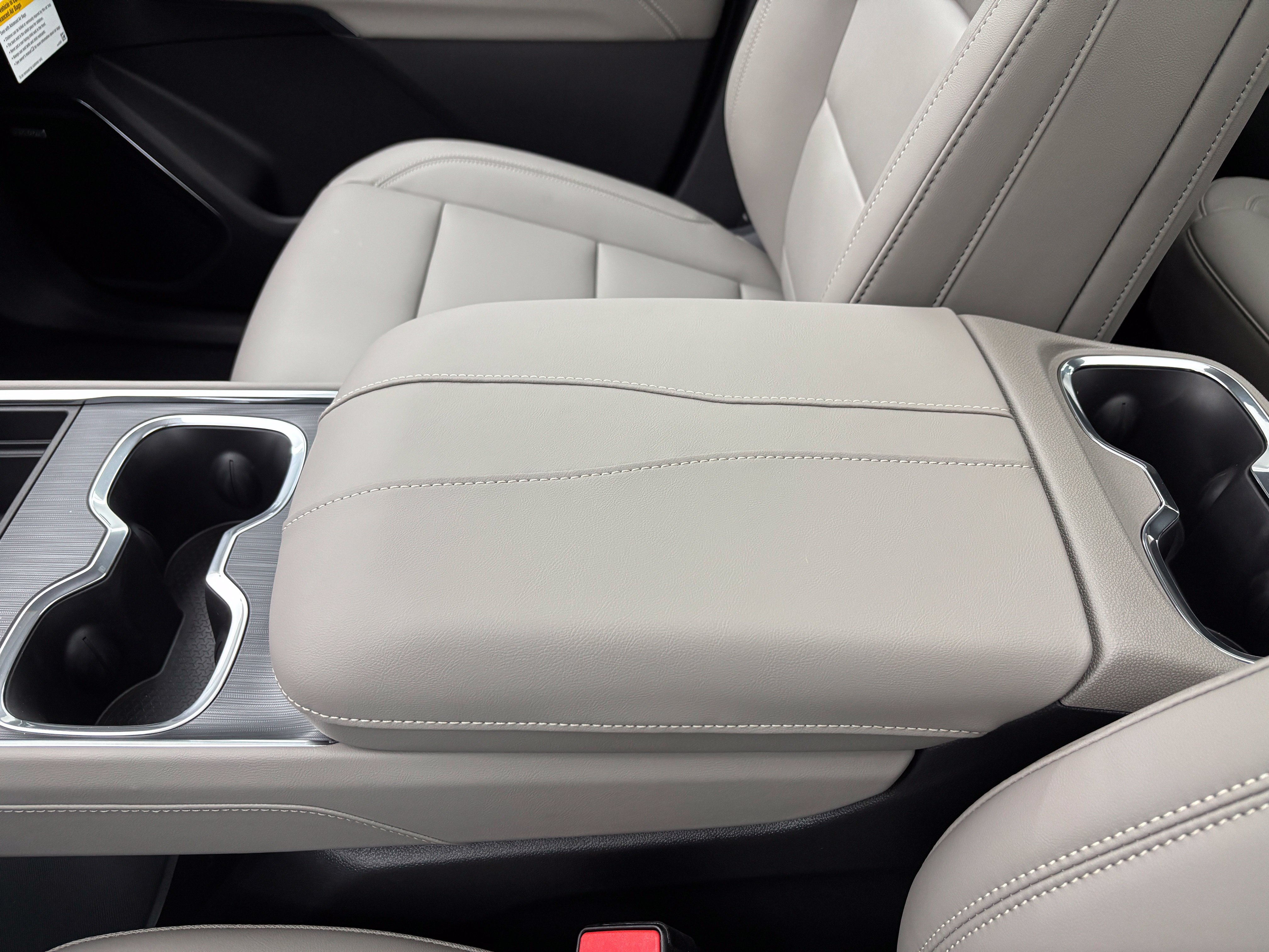 New 2027 GMC Acadia Elevation w/ Elevation Premium Package AWD/4WD image 34