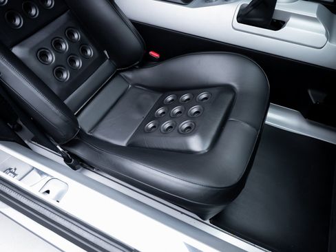 Used 2006 Ford GT image 67