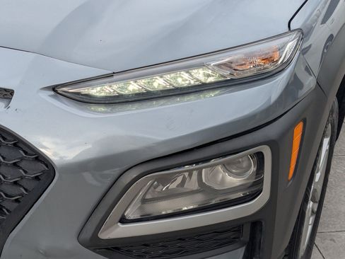 Used 2019 Hyundai Kona SE image 11