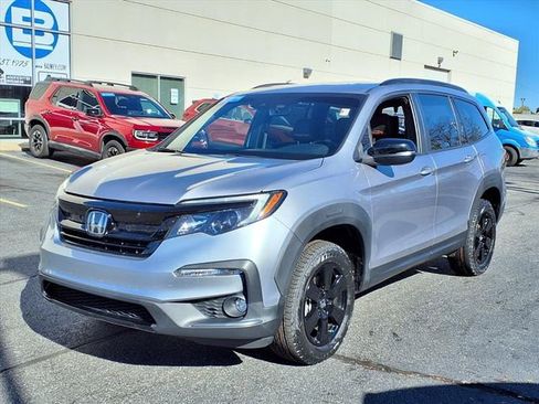 Certified 2022 Honda Pilot TrailSport image 1