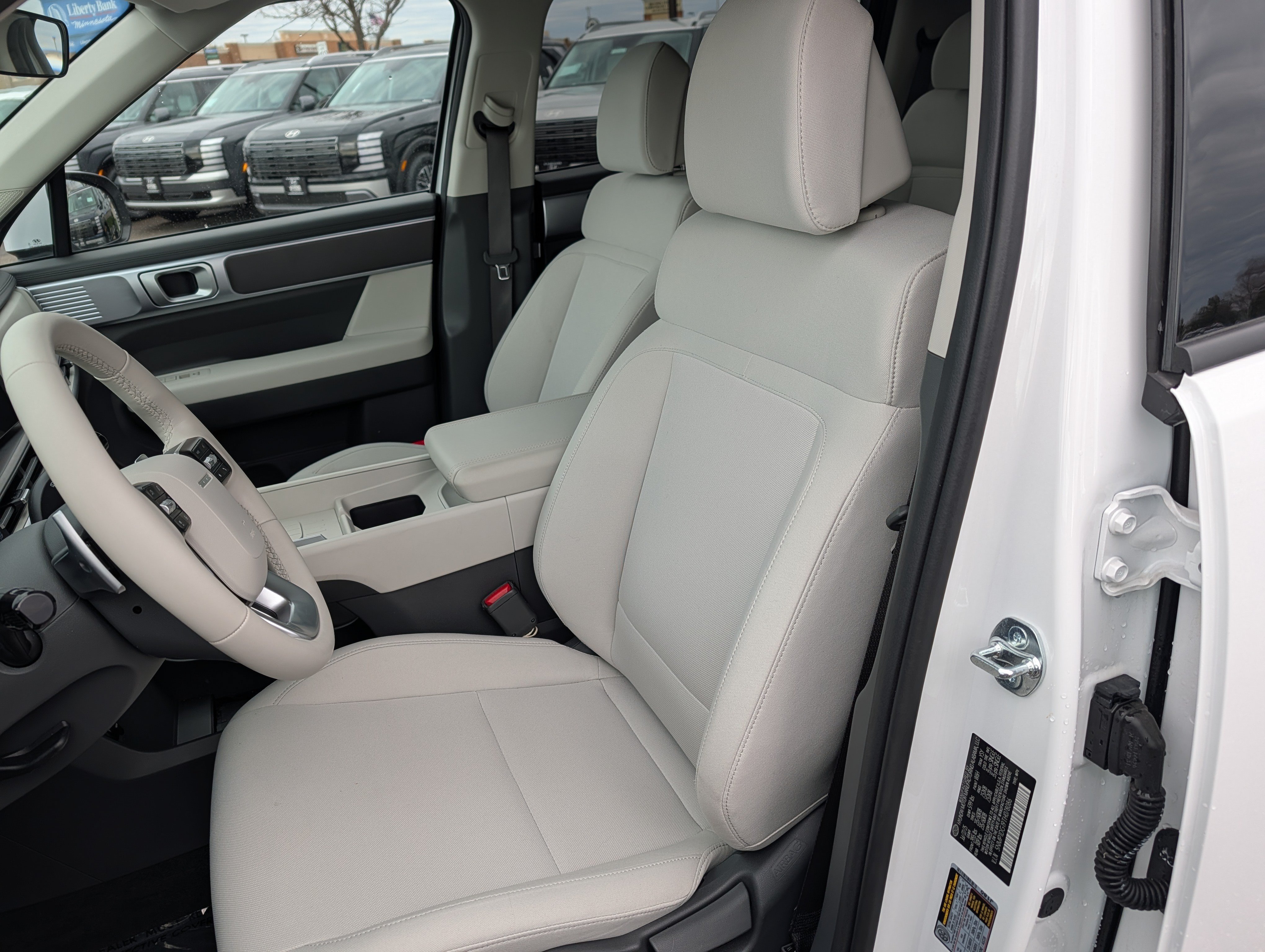 Used 2026 Hyundai Santa Fe SE AWD/4WD image 10