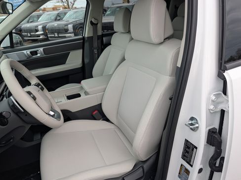 Used 2026 Hyundai Santa Fe SE AWD/4WD image 10