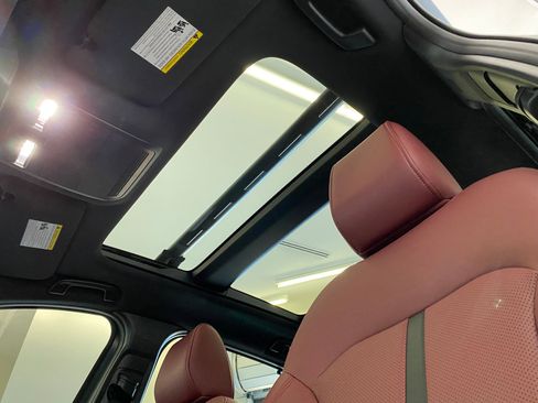 Used 2025 MAZDA CX-70 Plug-In Hybrid w/ Premium Plus image 14