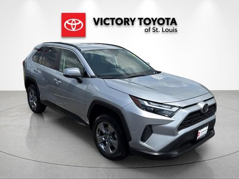 Used 2024 Toyota RAV4 XLE FWD image 1