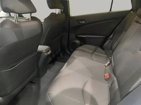 Used 2022 Toyota Prius LE image 12