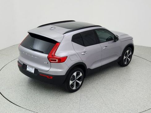 New 2026 Volvo XC40 B5 Plus w/ Protection Package Premier image 15