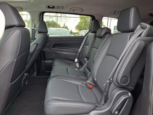 Used 2026 Honda Odyssey EX-L image 11