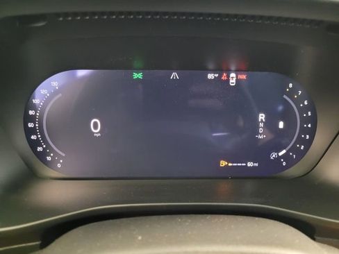 New 2026 Volvo XC40 B5 Core w/ Climate Package image 24
