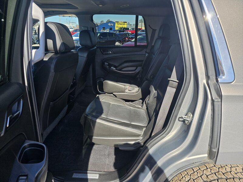 Used 2019 GMC Yukon SLT AWD/4WD image 13