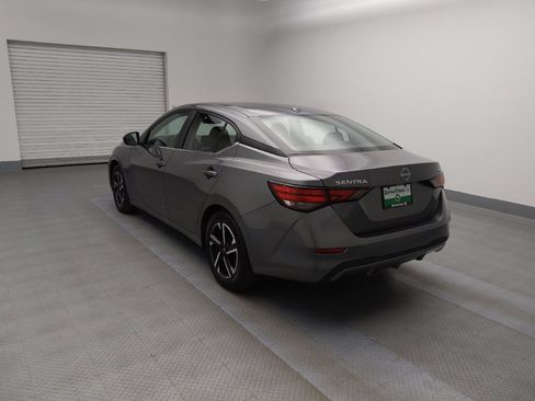 Used 2024 Nissan Sentra SV image 5