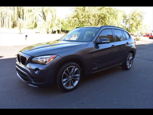 Used 2015 BMW X1 sDrive28i image 5