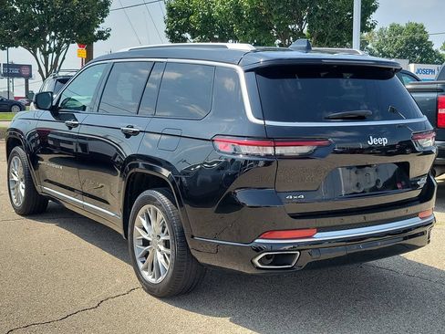 Used 2024 Jeep Grand Cherokee L Summit w/ Rear Seat Video Group I AWD/4WD image 2