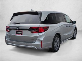 New 2026 Honda Odyssey Touring video 2