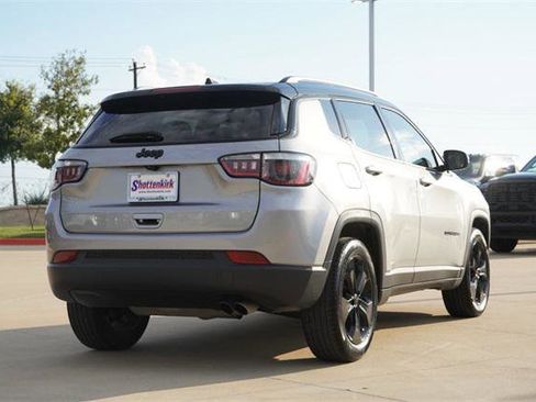 Certified 2020 Jeep Compass Latitude image 8