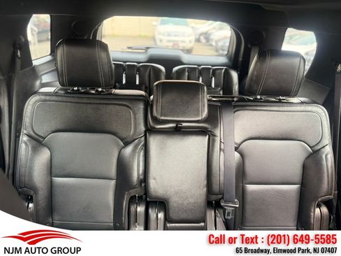 Used 2017 Ford Explorer Limited w/ Equipment Group 301A AWD/4WD image 20