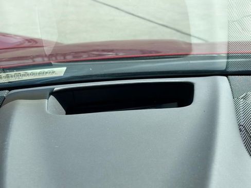 Used 2022 Chevrolet Corvette Stingray w/ Engine Appearance Package image 16