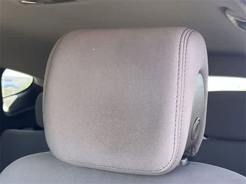 Used 2017 Hyundai Santa Fe Sport image 25