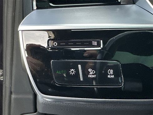 Used 2019 Audi A8 L 3.0T w/ Executive Package image 34