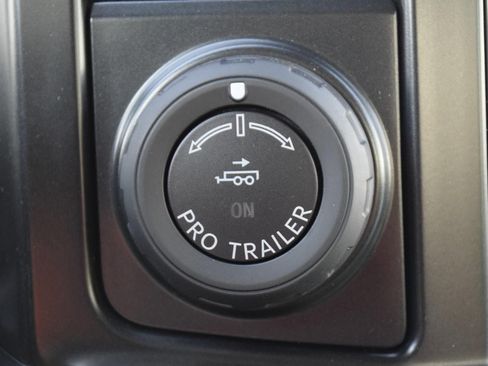 New 2026 Ford F250 Lariat w/ Lariat Premium Package image 16