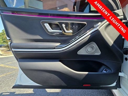 Used 2022 Mercedes-Benz S 500 S 500 w/ AMG Line Package image 3