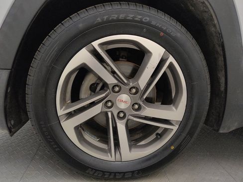 Used 2021 GMC Terrain SLT w/ Infotainment Package II FWD image 31