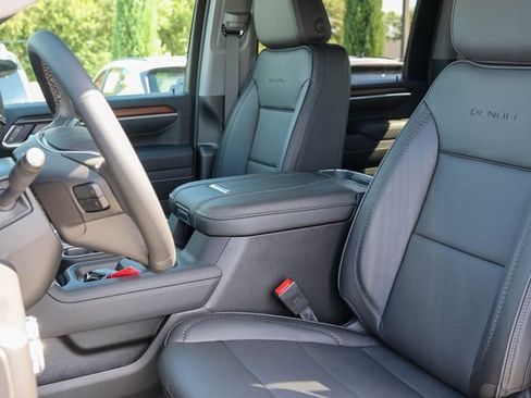 New 2026 GMC Sierra 3500 Denali w/ Technology Package image 13