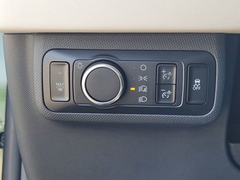 New 2025 Ford Mustang Mach-E Premium image 9