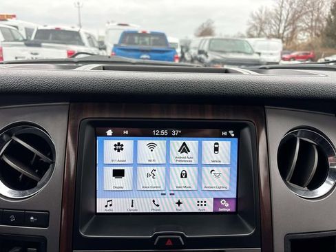 Used 2017 Ford Expedition EL Platinum image 35