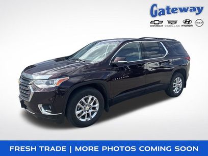 Used 2021 Chevrolet Traverse LT w/ LPO, Floor Liner Package