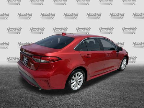 Certified 2021 Toyota Corolla XLE image 10
