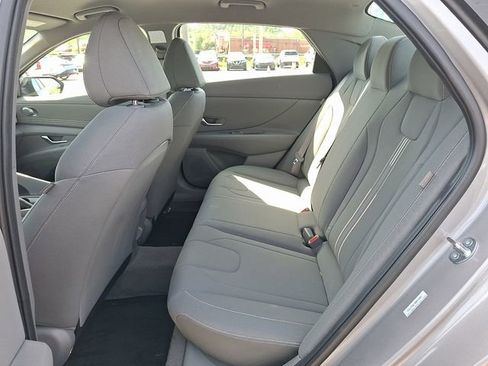 Certified 2026 Hyundai Elantra Sport FWD image 10