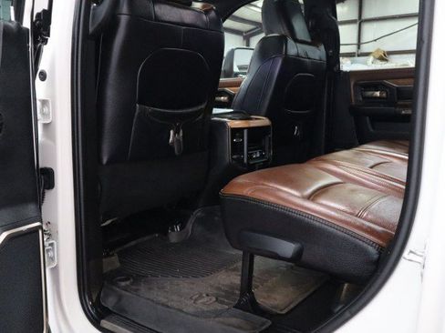 Used 2023 RAM 3500 Limited AWD/4WD image 59