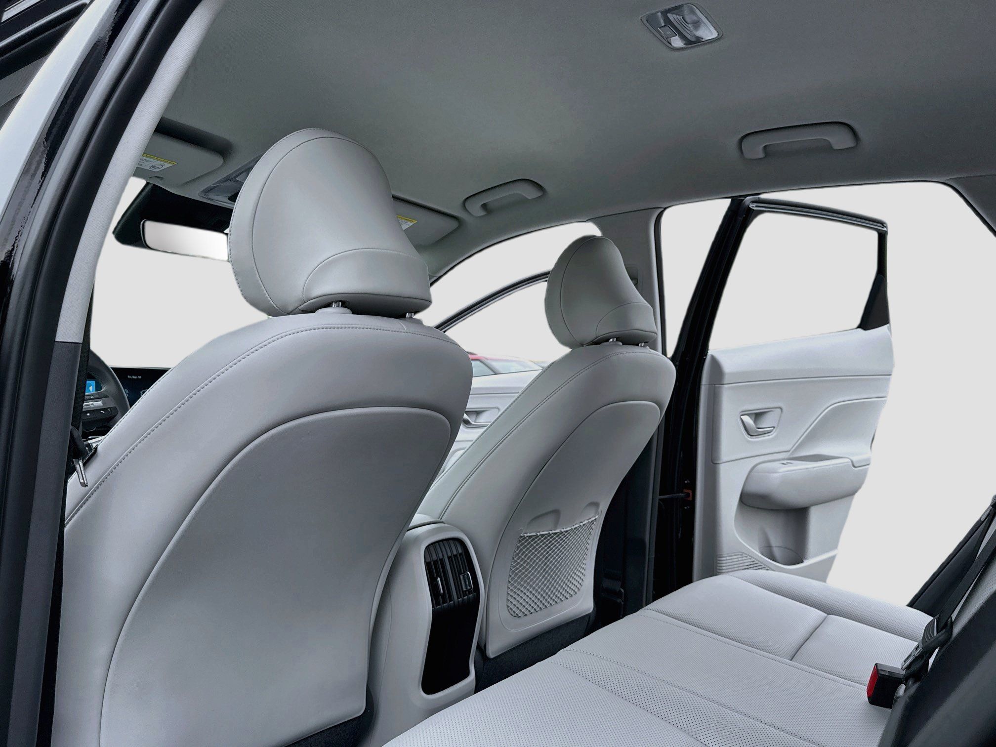 New 2026 Hyundai Kona SEL Premium AWD/4WD image 7
