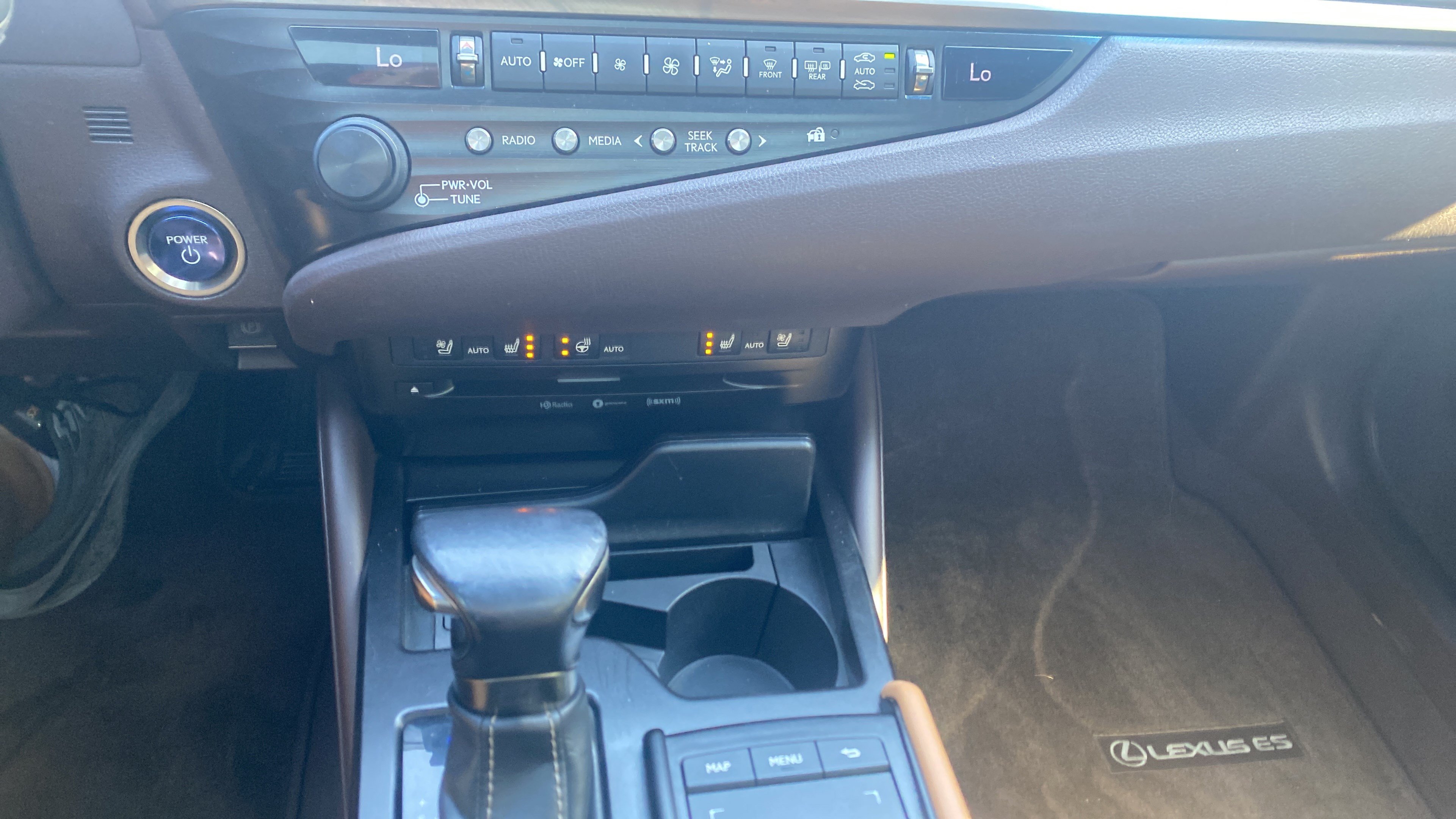 Used 2019 Lexus ES 300h w/ Premium Package FWD image 26