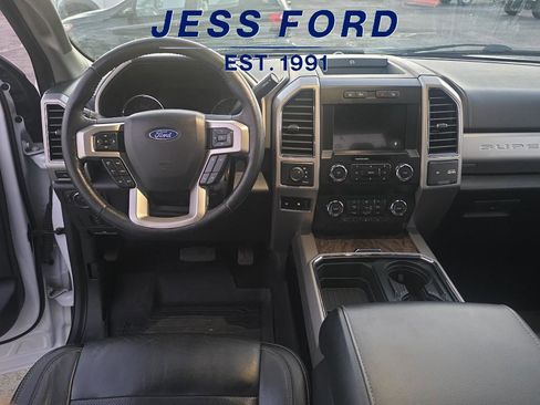 Used 2019 Ford F350 Lariat w/ Chrome Package image 16