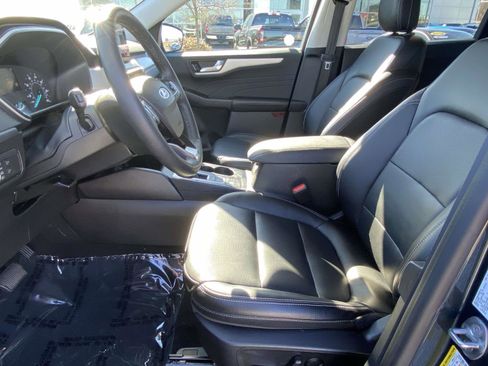 Used 2022 Ford Escape SEL image 13