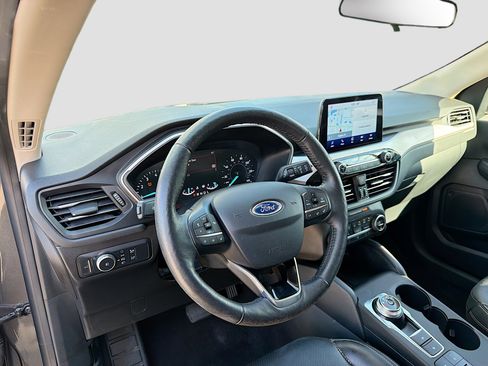 Used 2020 Ford Escape SEL image 27