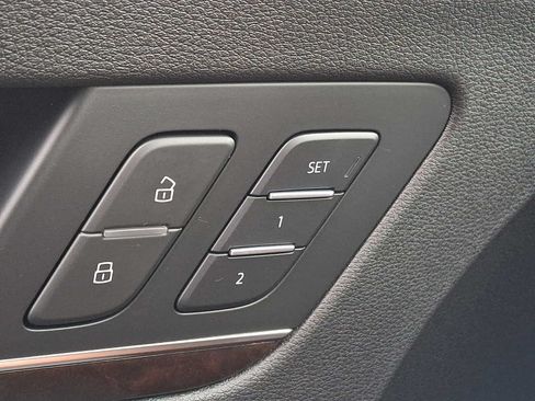 Used 2019 Audi Q5 2.0T Premium Plus w/ Premium Plus Package AWD/4WD image 24