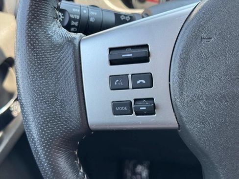Used 2016 Nissan Frontier PRO-4X w/ Pro-4x Luxury Package AWD/4WD image 17