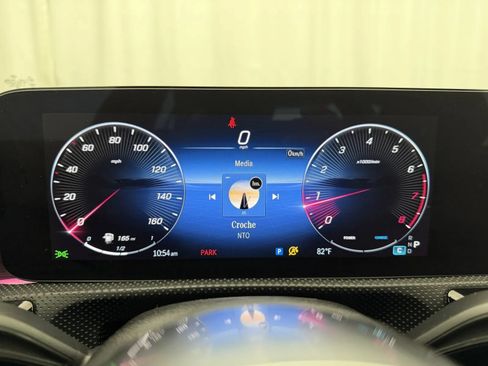 Used 2024 Mercedes-Benz CLA 250 4MATIC image 13
