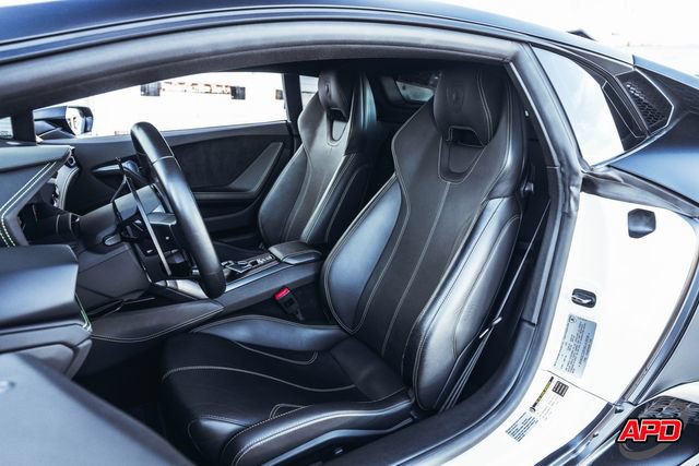 Used 2019 Lamborghini Huracan LP 580-2 RWD image 5