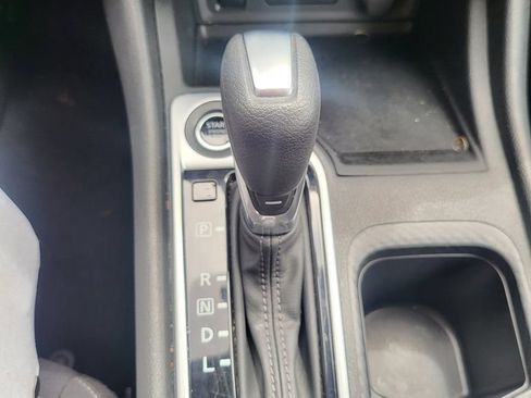 Used 2025 Nissan Sentra SV FWD image 6