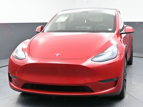 Used 2021 Tesla Model Y Performance image 4
