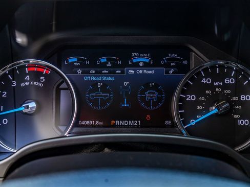 Used 2019 Ford F350 Platinum w/ Platinum Ultimate Package AWD/4WD image 19