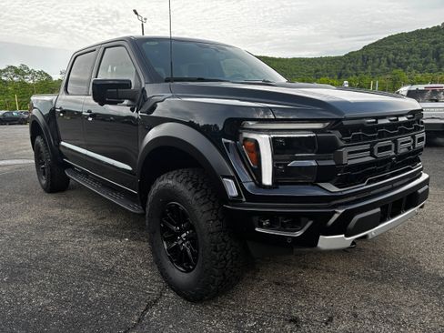 New 2026 Ford F150 Raptor AWD/4WD image 1
