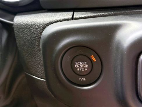 Used 2022 Jeep Wrangler Unlimited Sport AWD/4WD image 24