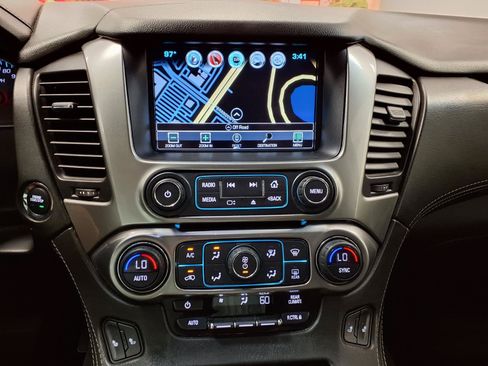Used 2019 Chevrolet Tahoe LT RWD image 28