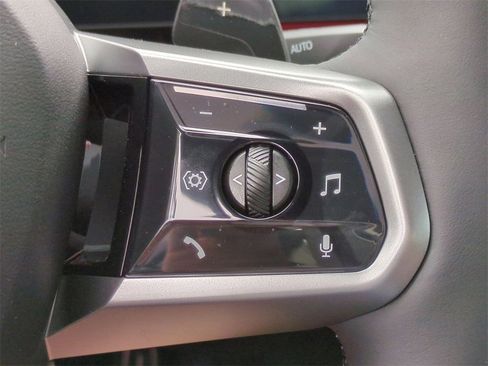 New 2026 BMW 540i xDrive w/ M Sport Package image 24