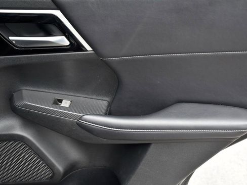 Used 2023 Mitsubishi Outlander LE image 17